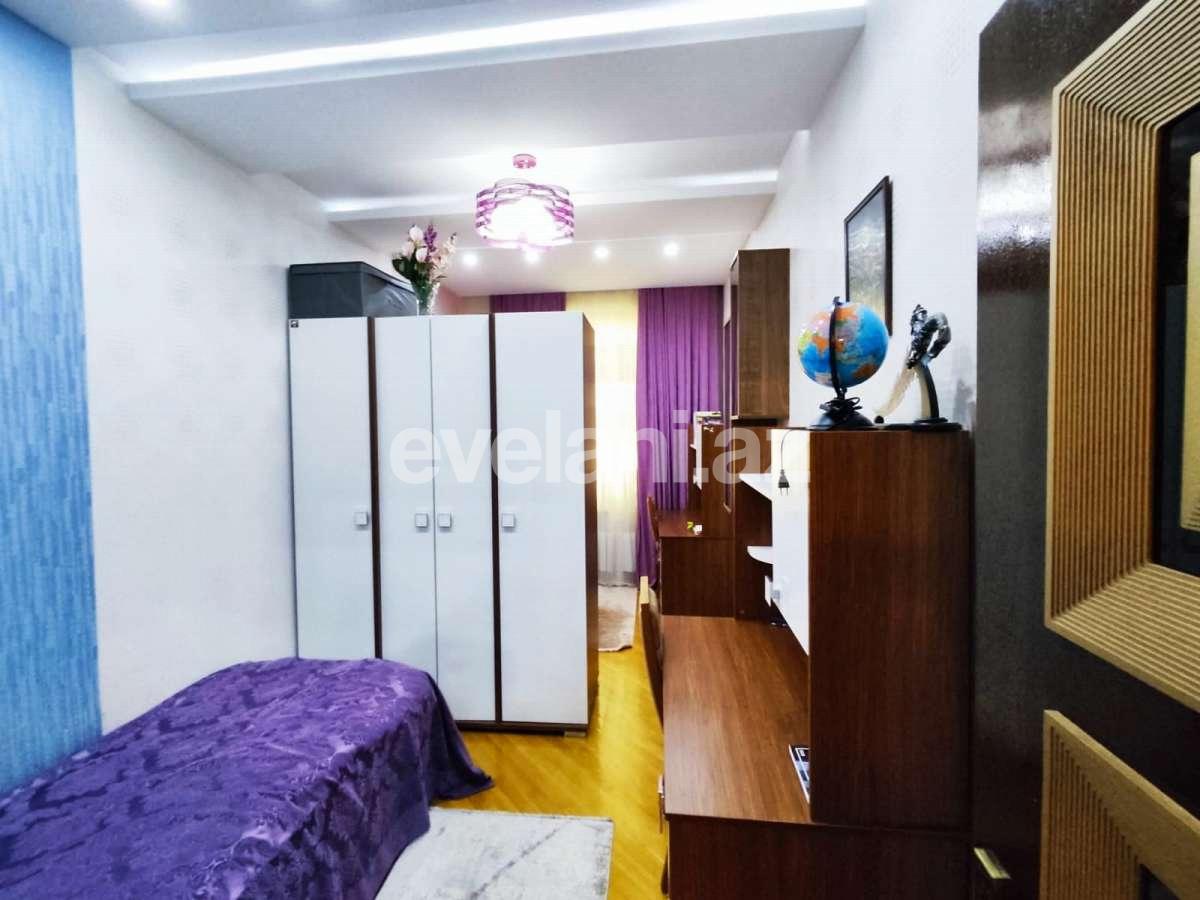 Kirayə verilir, köhnə tikili, 3 otaqlı, 80 m², Bakı, Nizami r, Qara Qarayev m.