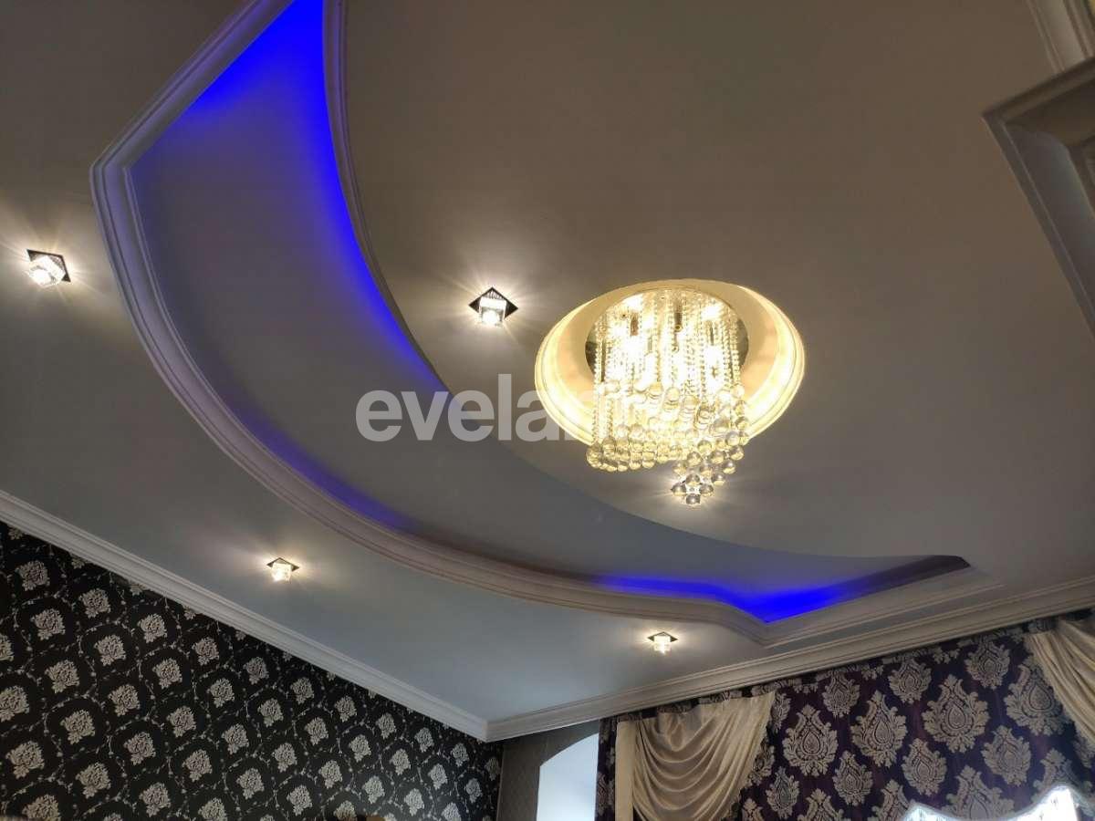 Сдаётся, вторичка, 2-комнаты, 65 m², Баку, Сабаильский r, Ичери Шехер m.