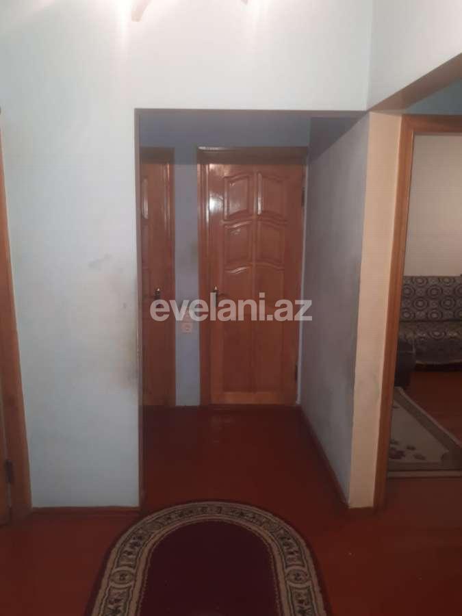 Sale, old building, 3 room, 80 m², Baku, Khatai r, Hazi Aslanov m.