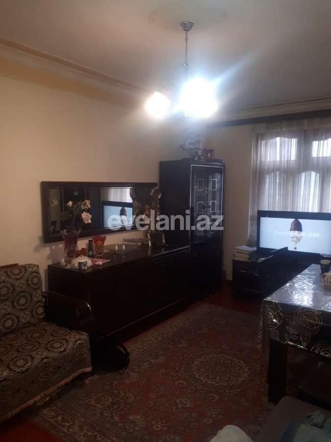 Sale, old building, 3 room, 80 m², Baku, Khatai r, Hazi Aslanov m.