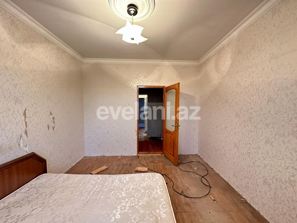 Satılır, köhnə tikili, 2 otaqlı, 100 m², Bakı, Xətai r, Həzi Aslanov m.