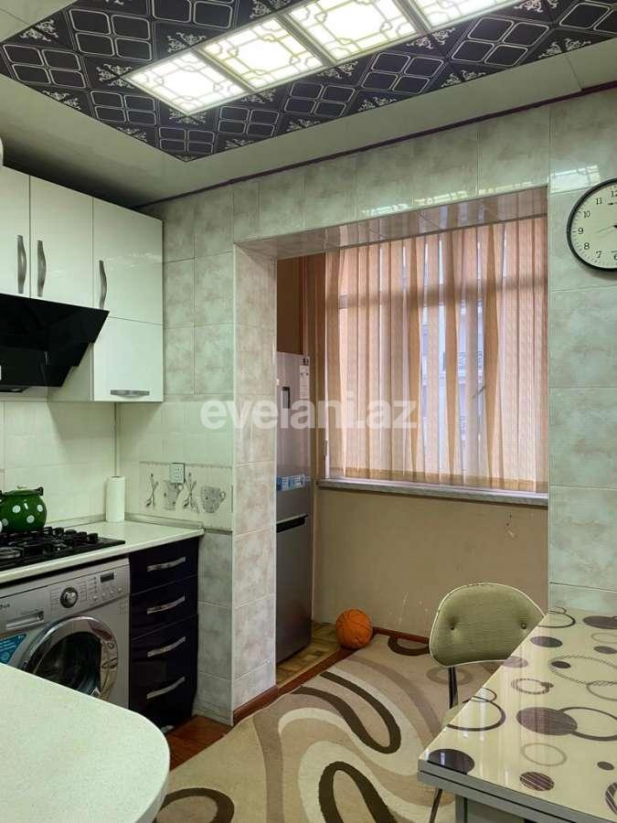Rent, old building, 3 room, 80 m², Baku, Nasimi r, 8 November m.