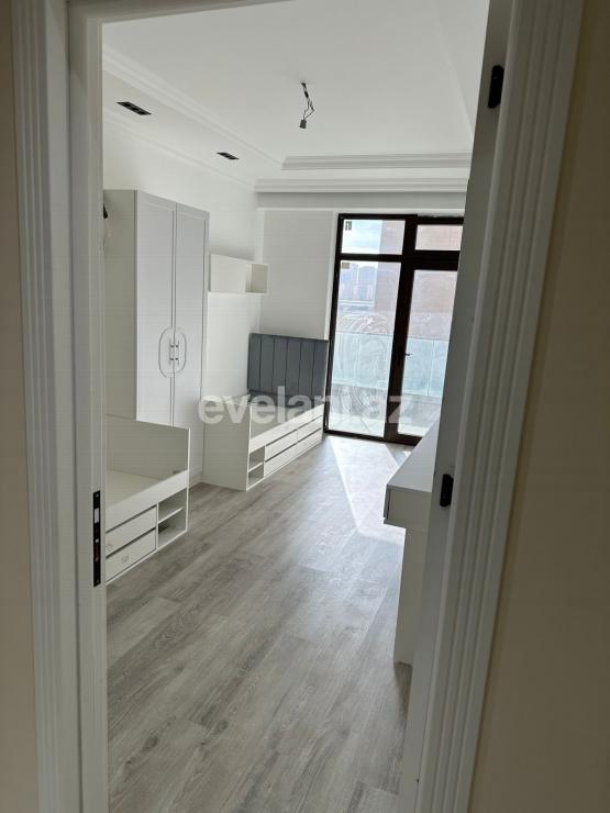 Satılır, yeni tikili, 3 otaqlı, 148 m², Bakı, Yasamal r, Yasamal q, 8 Noyabr m.