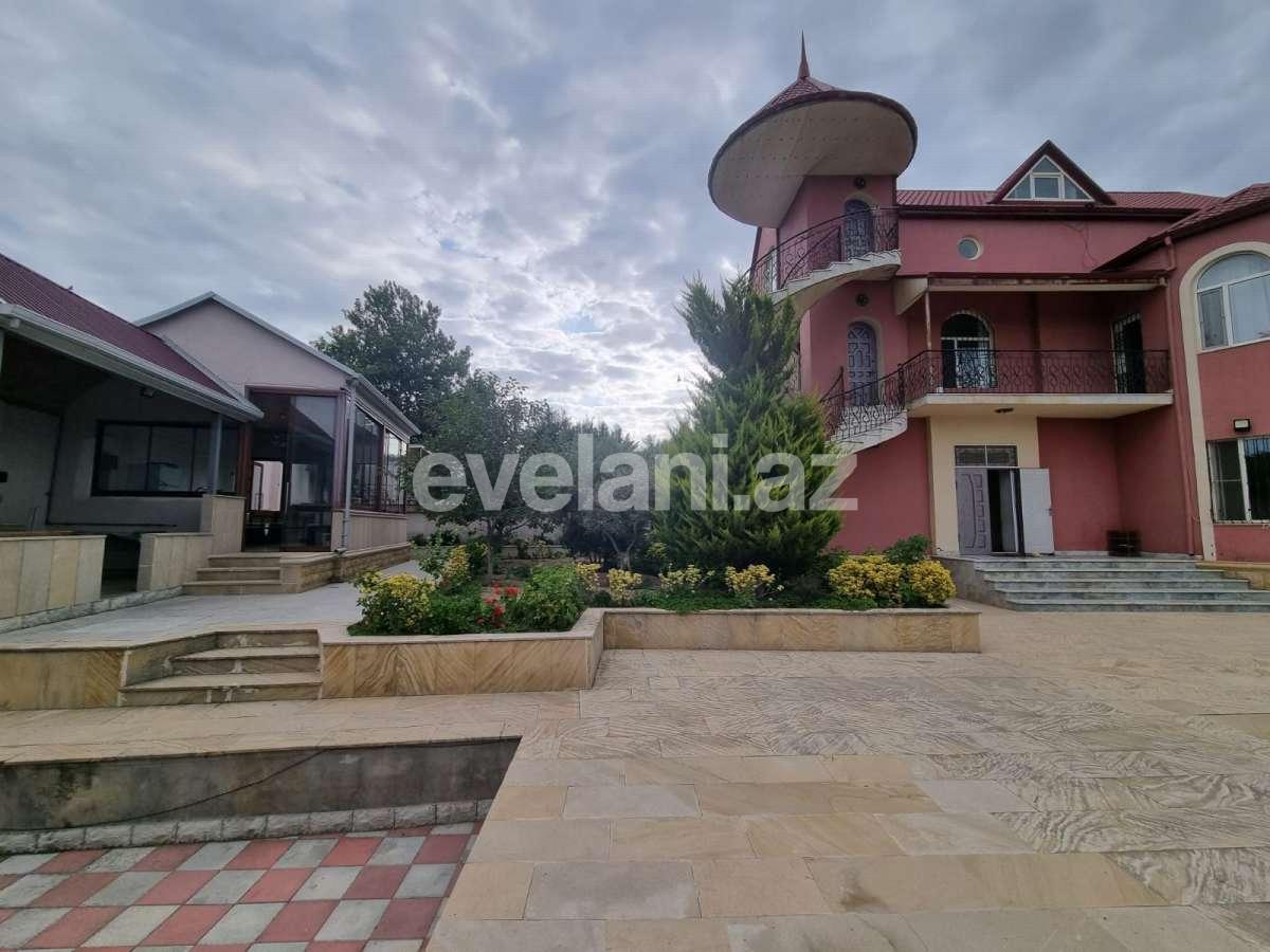 Kirayə verilir, həyət evi / bağ, 5 otaqlı, 250 m², Bakı, Abşeron r, Novxanı q.