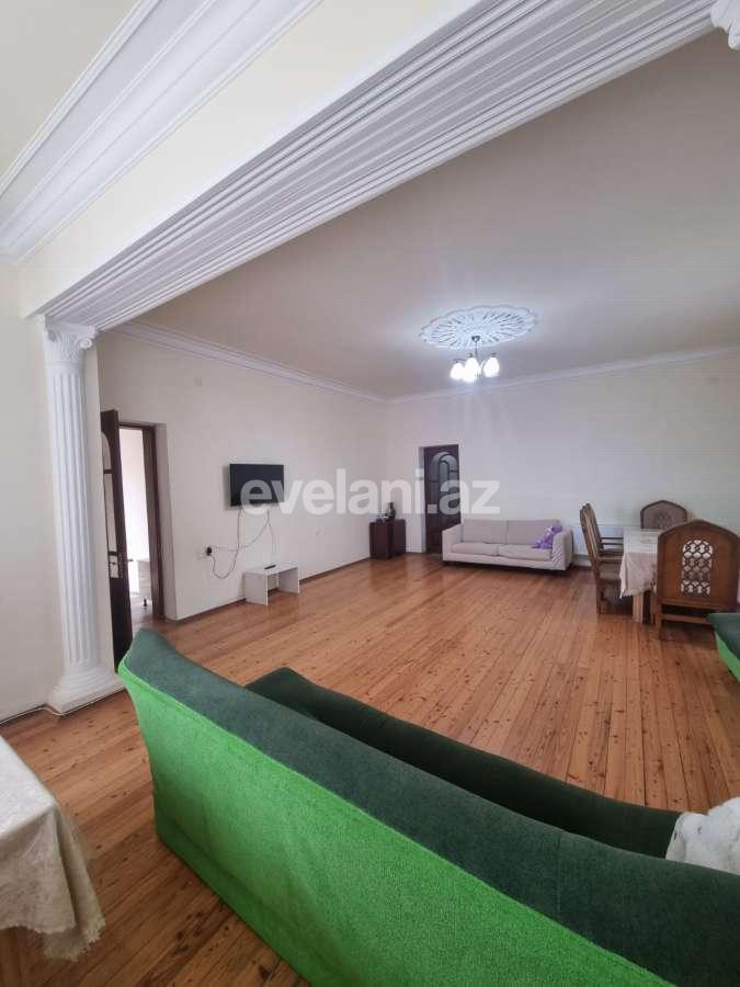 Kirayə verilir, həyət evi / bağ, 5 otaqlı, 250 m², Bakı, Abşeron r, Novxanı q.