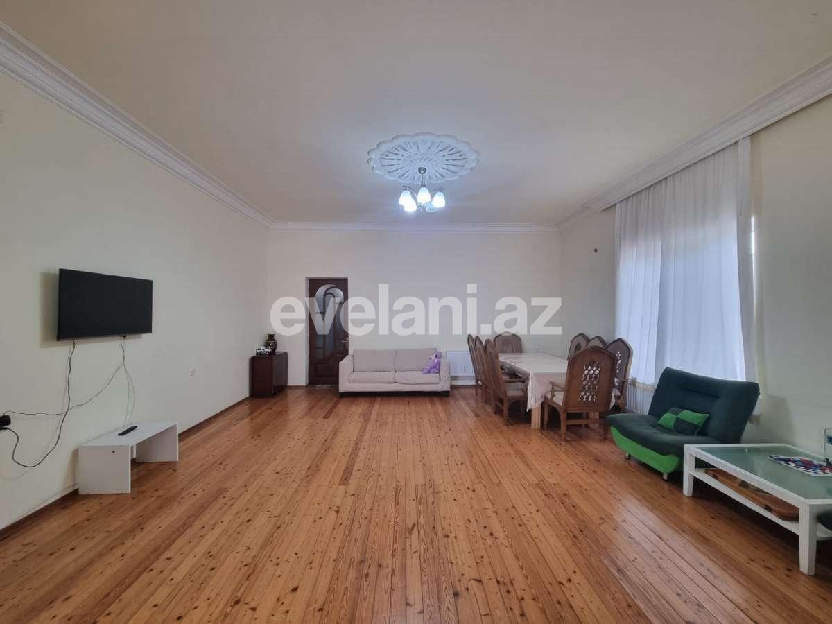 Kirayə verilir, həyət evi / bağ, 5 otaqlı, 250 m², Bakı, Abşeron r, Novxanı q.