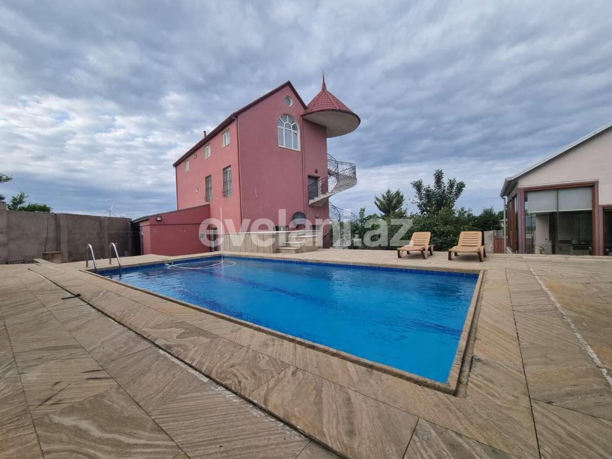 Kirayə verilir, həyət evi / bağ, 5 otaqlı, 250 m², Bakı, Abşeron r, Novxanı q.