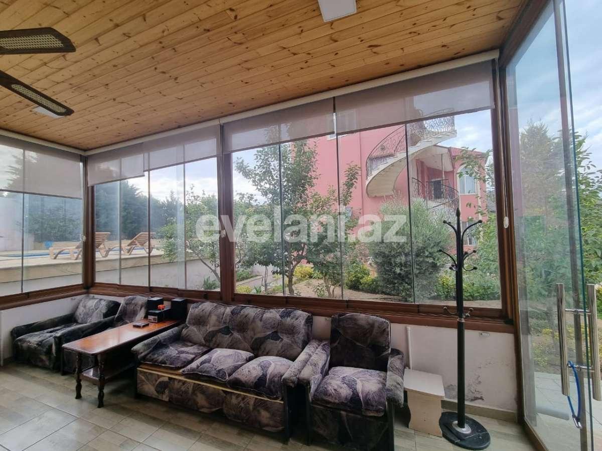 Kirayə verilir, həyət evi / bağ, 5 otaqlı, 250 m², Bakı, Abşeron r, Novxanı q.