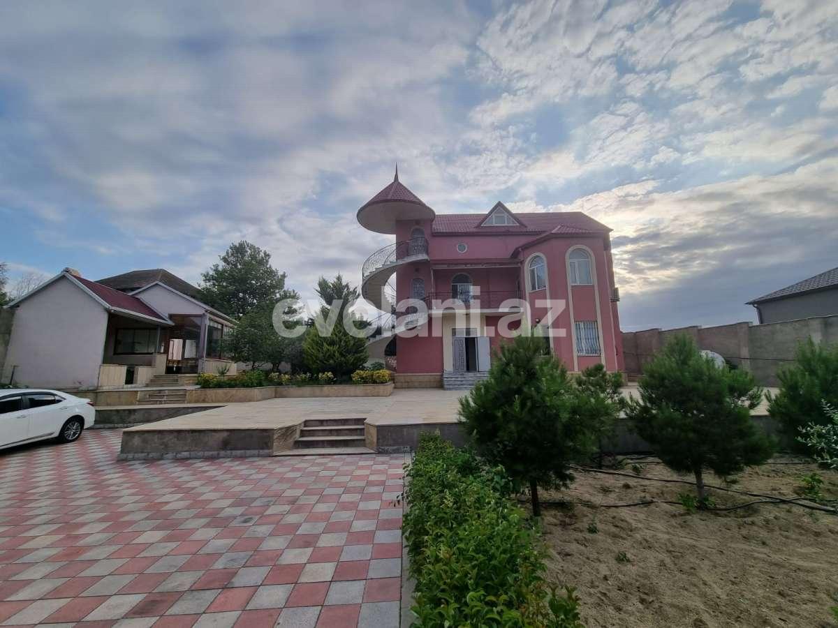 Kirayə verilir, həyət evi / bağ, 5 otaqlı, 250 m², Bakı, Abşeron r, Novxanı q.