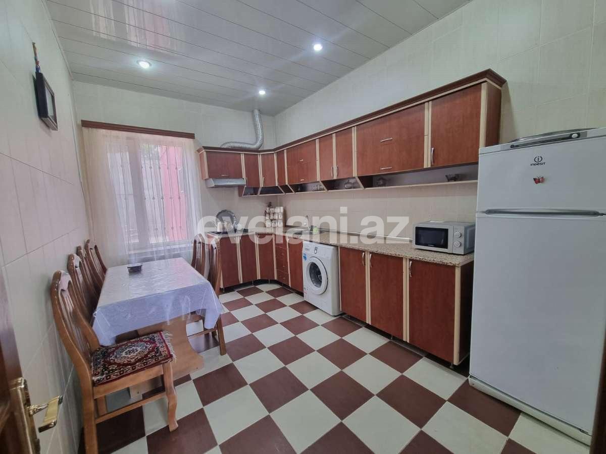 Kirayə verilir, həyət evi / bağ, 5 otaqlı, 250 m², Bakı, Abşeron r, Novxanı q.