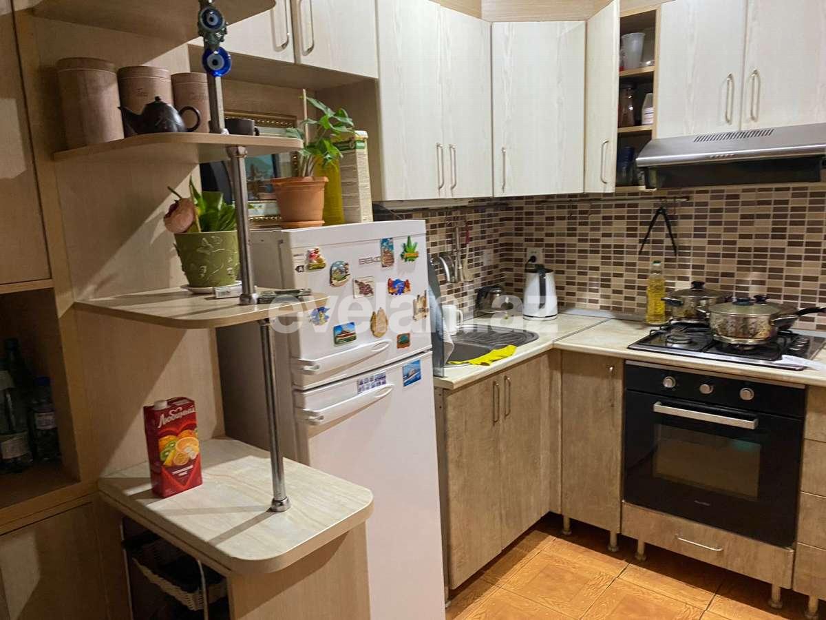 Sale, old building, 5 room, 97 m², Baku, Khatai r, Hazi Aslanov m.