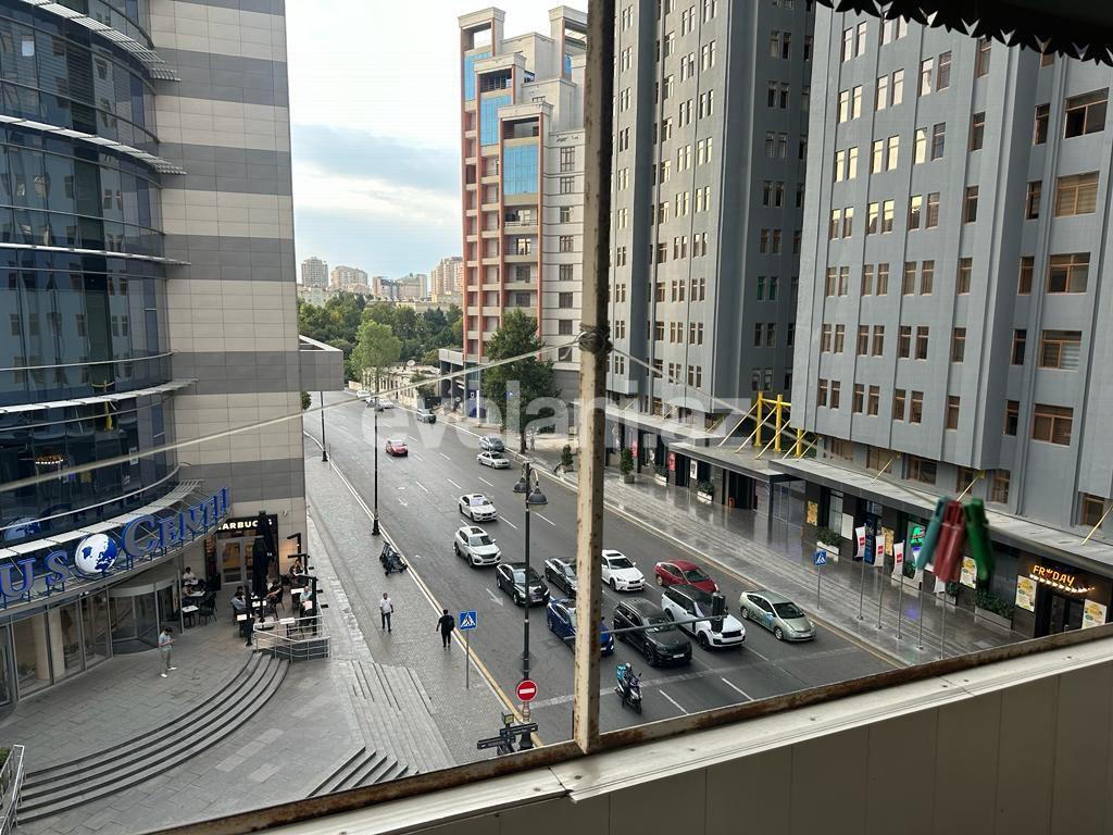 Kirayə verilir, köhnə tikili, 3 otaqlı, 85 m², Bakı, Yasamal r, Nizami m.