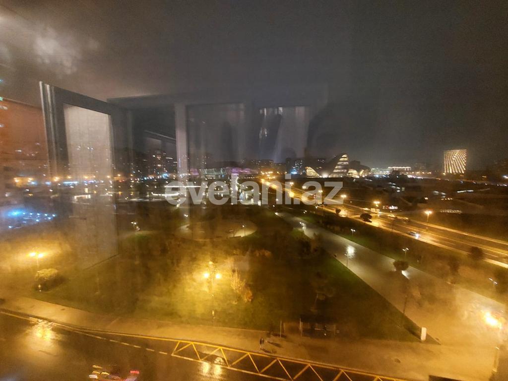 Kirayə verilir, köhnə tikili, 3 otaqlı, 85 m², Bakı, Nərimanov r, Nəriman Nərimanov m.