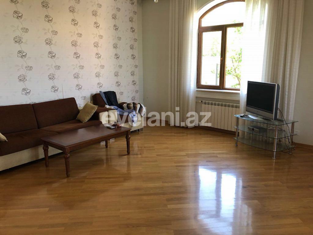 Kirayə verilir, həyət evi / bağ, 7 otaqlı, 450 m², Bakı, Abşeron r, Novxanı q.