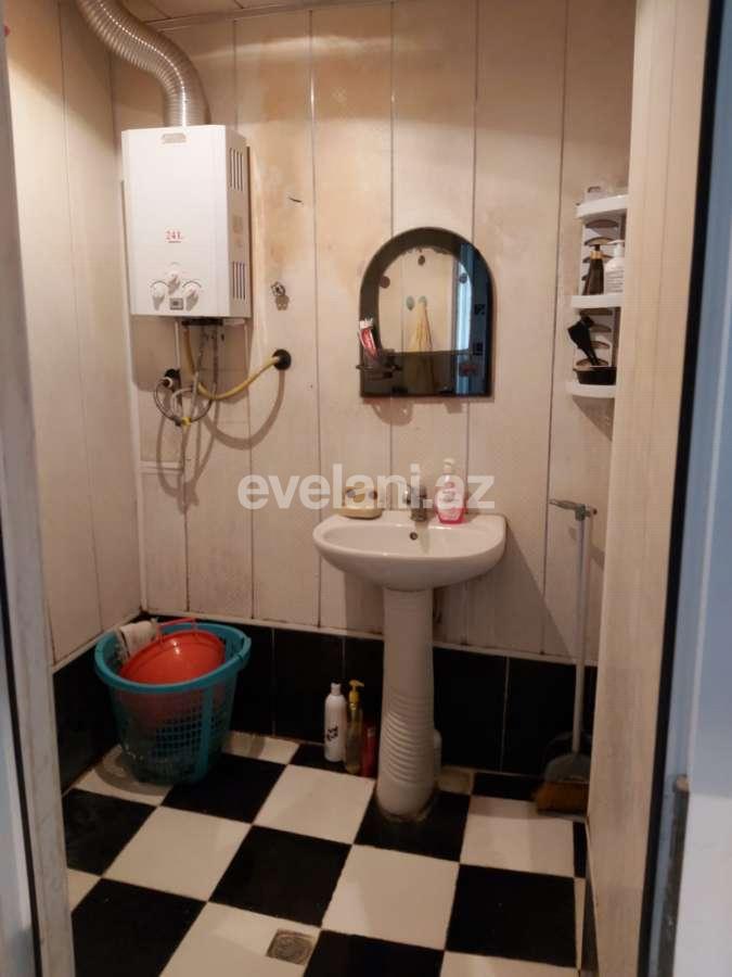 Sale, old building, 2 room, 60 m², Baku, Khatai r, Hazi Aslanov m.