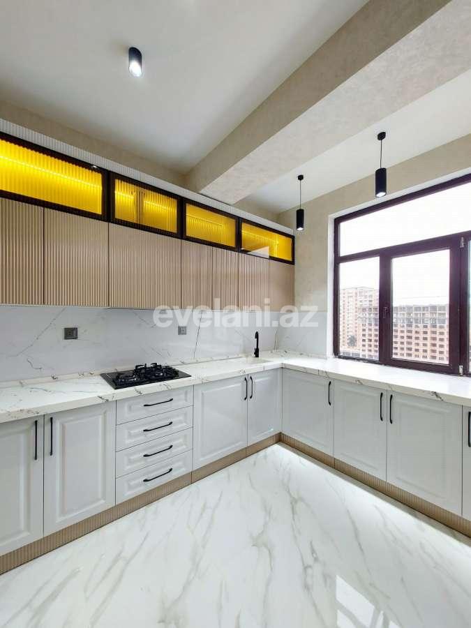 Satılır, yeni tikili, 3 otaqlı, 106 m², Bakı, Nizami r, Qara Qarayev m.