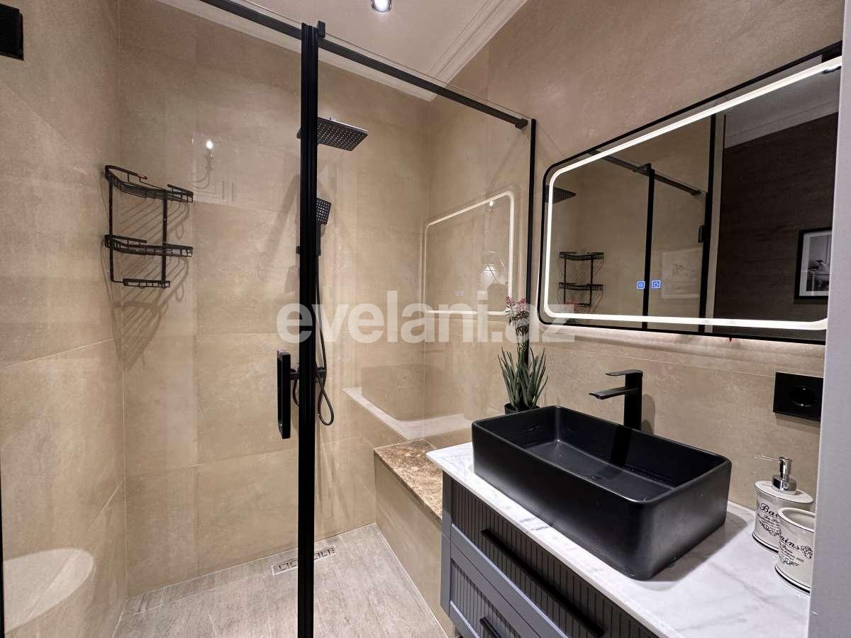 Sale, new building, 2 room, 70 m², Baku, Nizami r, 8-th kilometer d, Gara Garayev m.