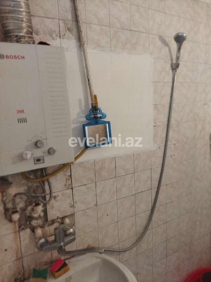 Kirayə verilir, köhnə tikili, 1 otaqlı, 25 m², Bakı, Binəqədi r, 8-ci mikrorayon q, Azadlıq prospekti m.