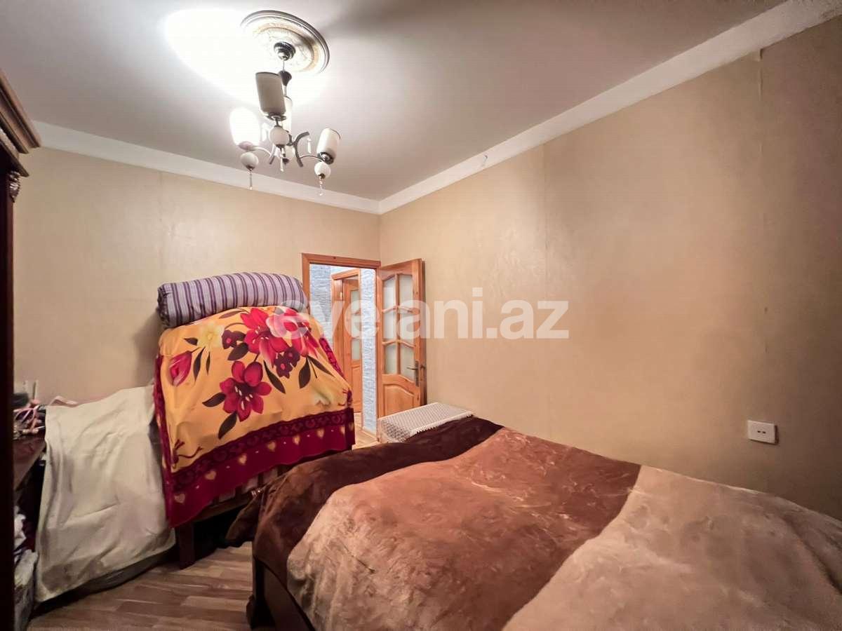 Satılır, köhnə tikili, 2 otaqlı, 65 m², Bakı, Suraxanı r, Yeni Günəşli q.