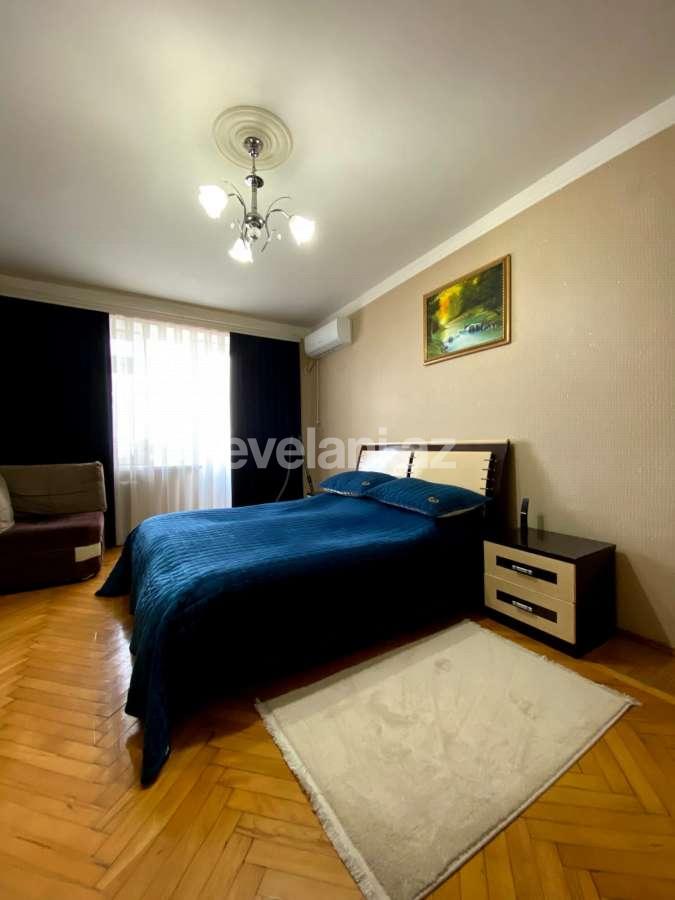 Продаётся, вторичка, 3-комнаты, 70 m², Баку, Сабаильский r, Ичери Шехер m.