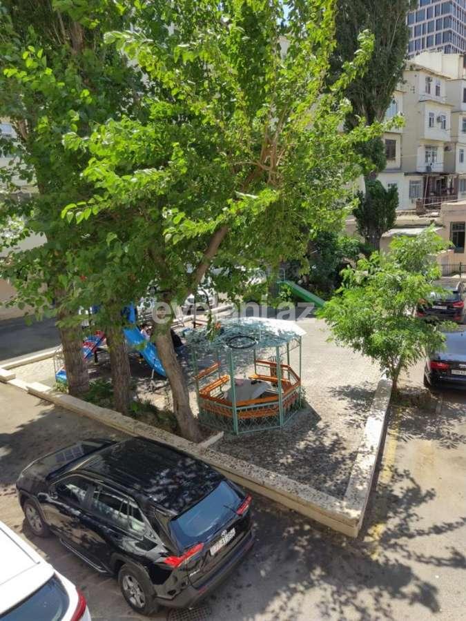 Satılır, köhnə tikili, 3 otaqlı, 80 m², Nəsimi r, 28 may m.