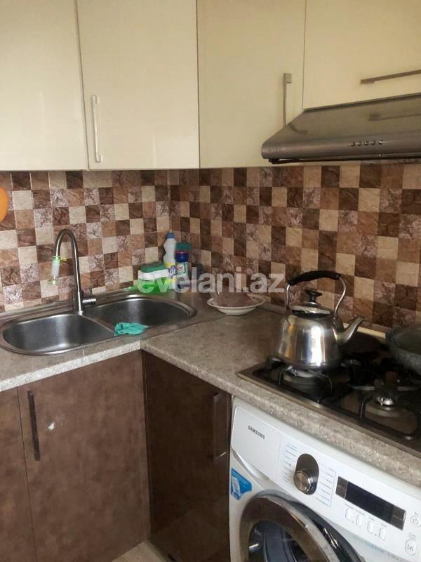 Satılır, köhnə tikili, 2 otaqlı, 50 m², Bakı, Nizami r, 8-ci kilometr q, Neftçilər m.