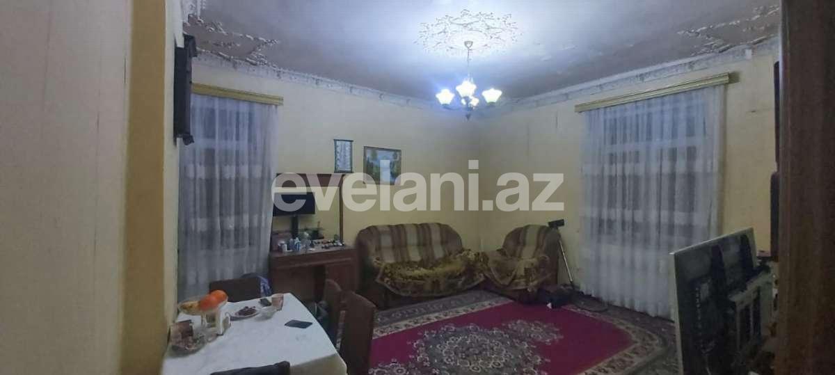 Satılır, köhnə tikili, 3 otaqlı, 70 m², Bakı, Yasamal r, Elmlər Akademiyası m.
