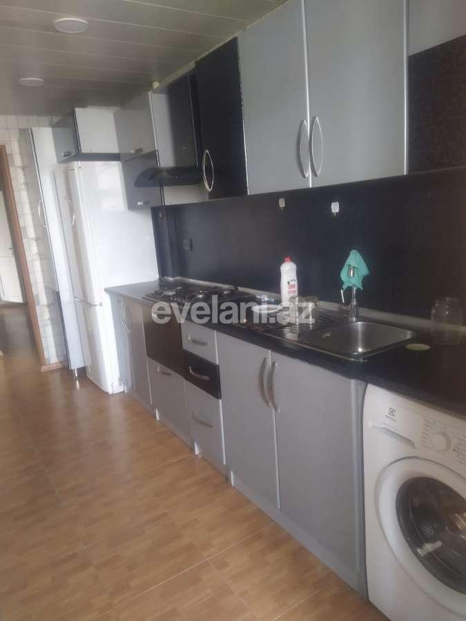 Kirayə verilir, köhnə tikili, 3 otaqlı, 65 m², Bakı, Nəsimi r, 4-cü mikrorayon q, Memar Əcəmi m.