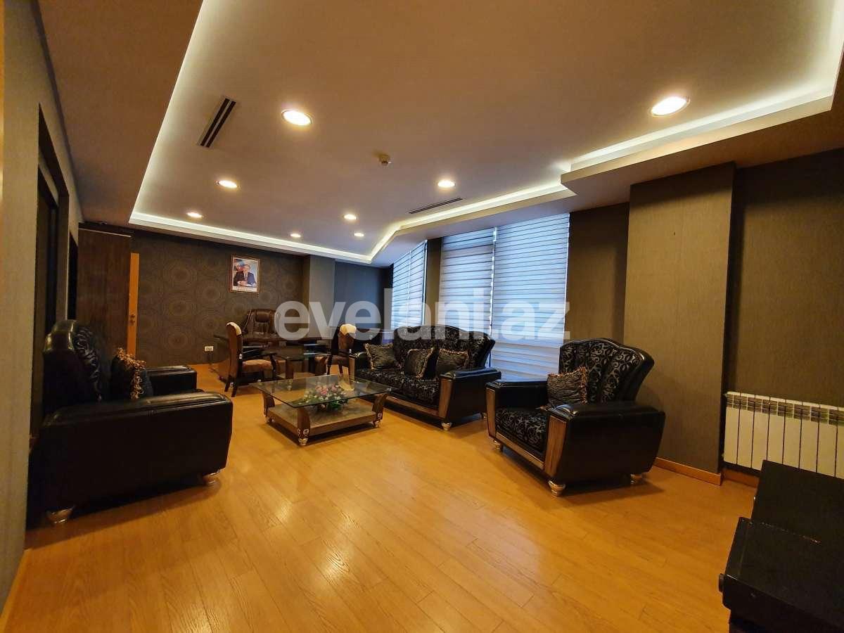 Satılır, ofis, 4 otaqlı, 230 m², Bakı, Nərimanov r, 28 may m.