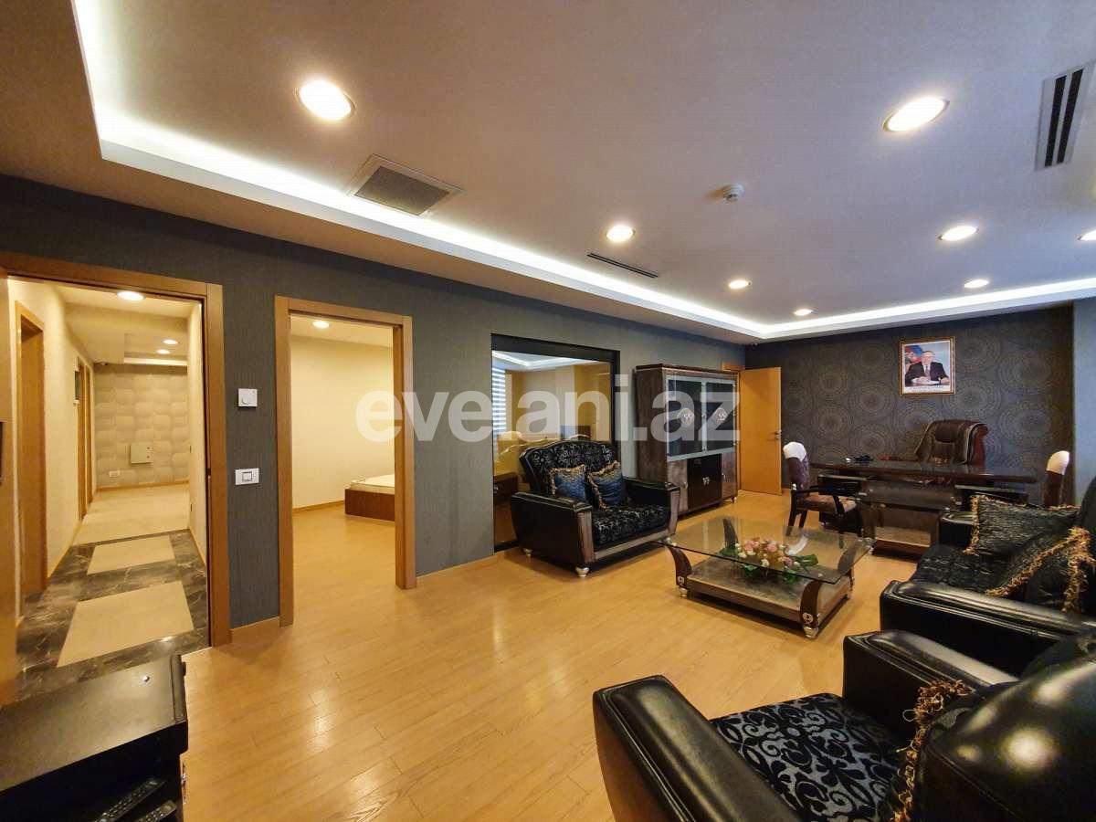Satılır, ofis, 4 otaqlı, 230 m², Bakı, Nərimanov r, 28 may m.