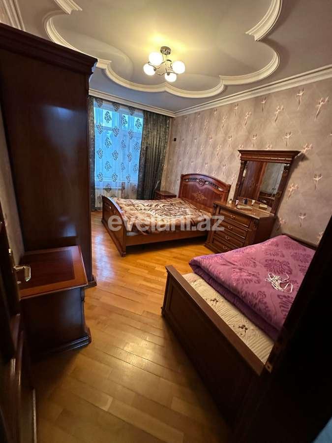Kirayə verilir, yeni tikili, 700 otaqlı, 76 m², Bakı, Binəqədi r, 8-ci mikrorayon q, Azadlıq prospekti m.