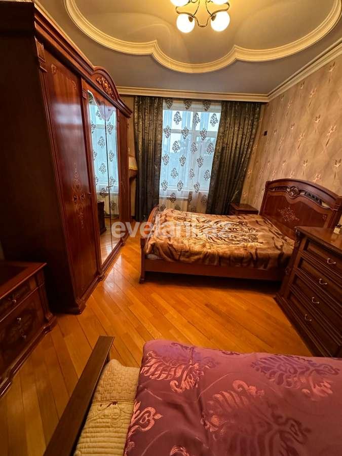 Kirayə verilir, yeni tikili, 700 otaqlı, 76 m², Bakı, Binəqədi r, 8-ci mikrorayon q, Azadlıq prospekti m.