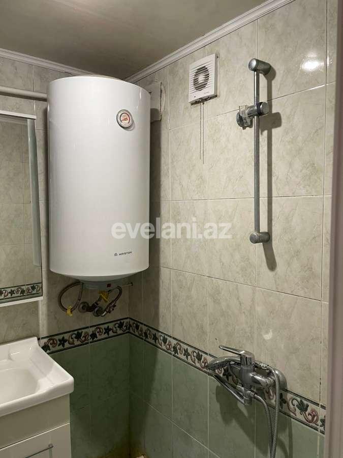 Sale, old building, 3 room, 70 m², Baku, Nizami r, 8-th kilometer d, Neftchilar m.