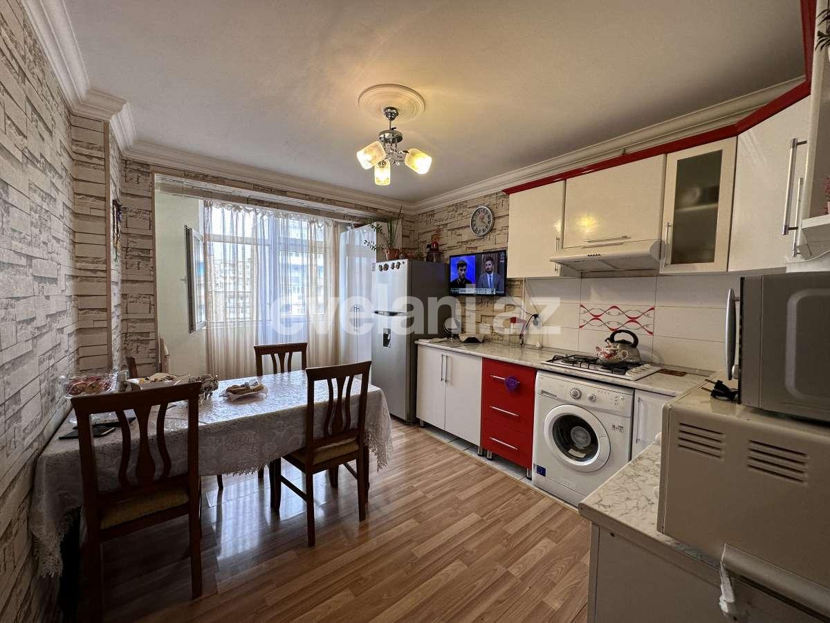 Satılır, köhnə tikili, 2 otaqlı, 60 m², Bakı, Xətai r, Əhmədli q.