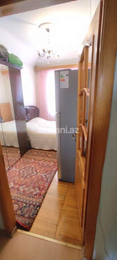 Satılır, köhnə tikili, 3 otaqlı, 70 m², Bakı, Nizami r, 8-ci kilometr q, Neftçilər m.