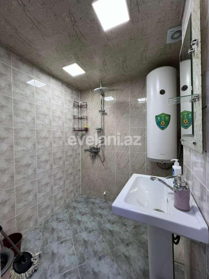 Satılır, köhnə tikili, 2 otaqlı, 68 m², Bakı, Suraxanı r, Yeni Günəşli q.