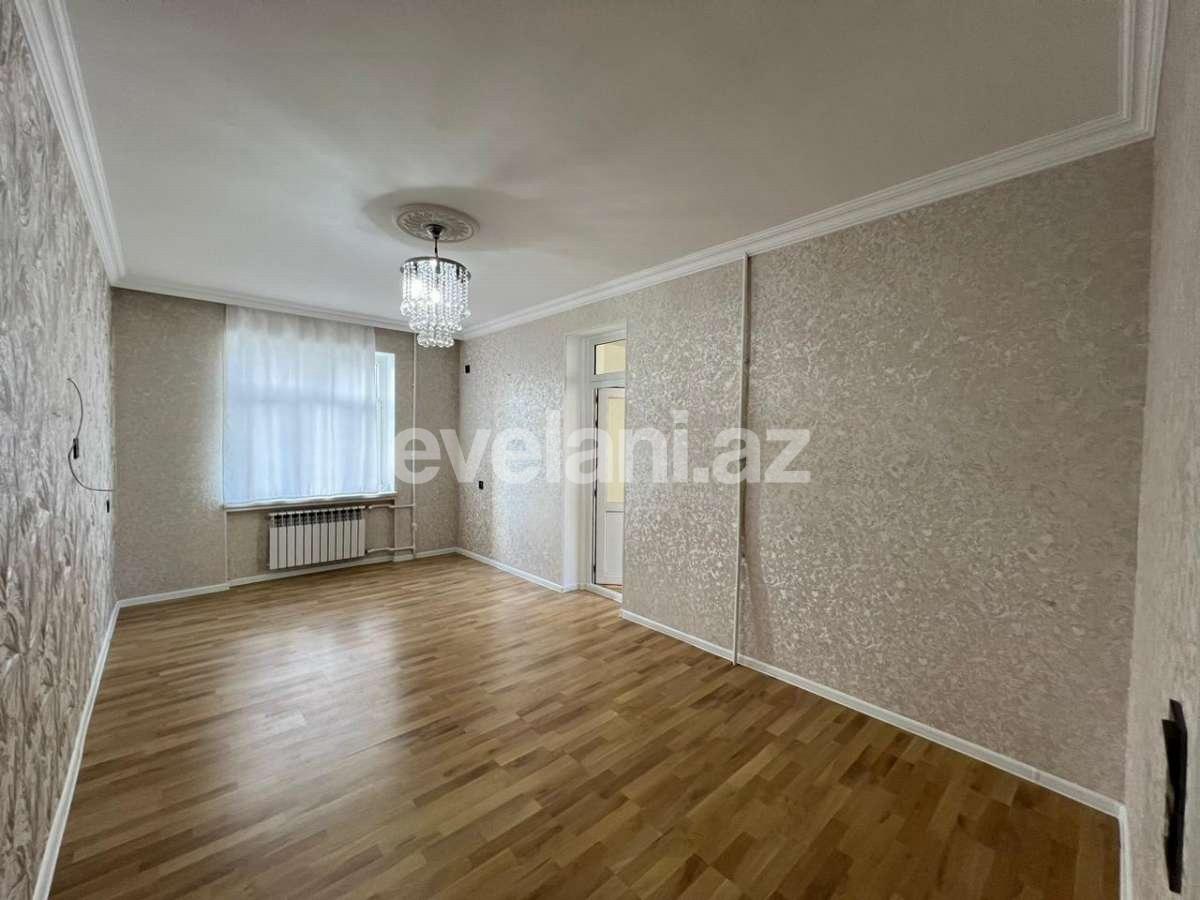 Satılır, köhnə tikili, 2 otaqlı, 68 m², Bakı, Suraxanı r, Yeni Günəşli q.