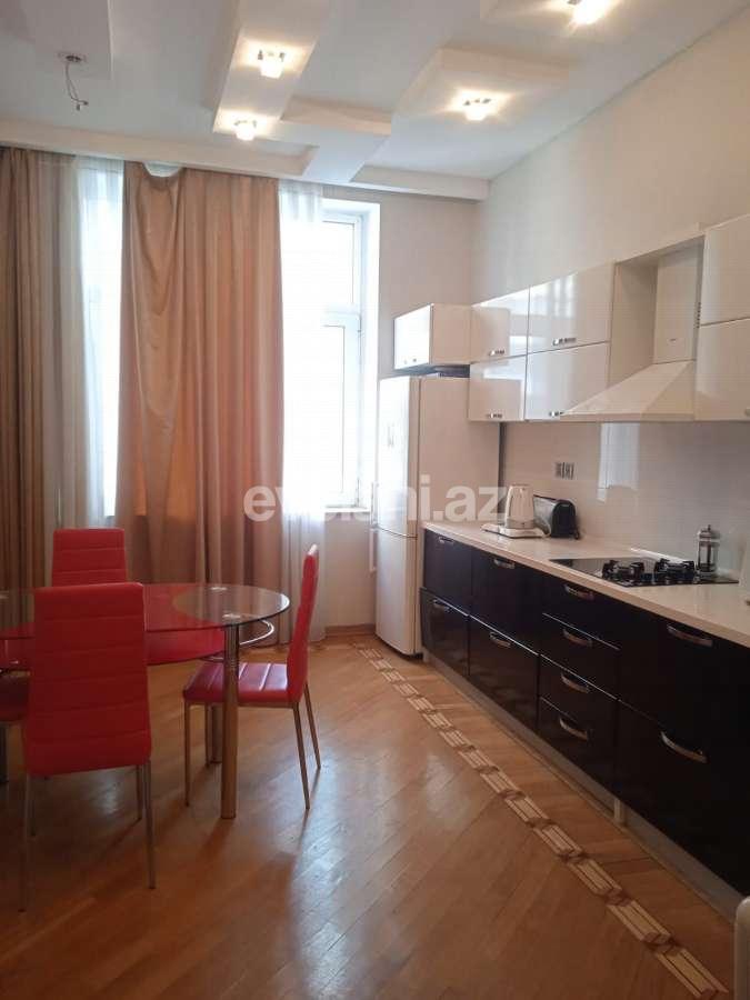 Kirayə verilir, yeni tikili, 3 otaqlı, 155 m², Bakı, Nəsimi r, 8 Noyabr m.