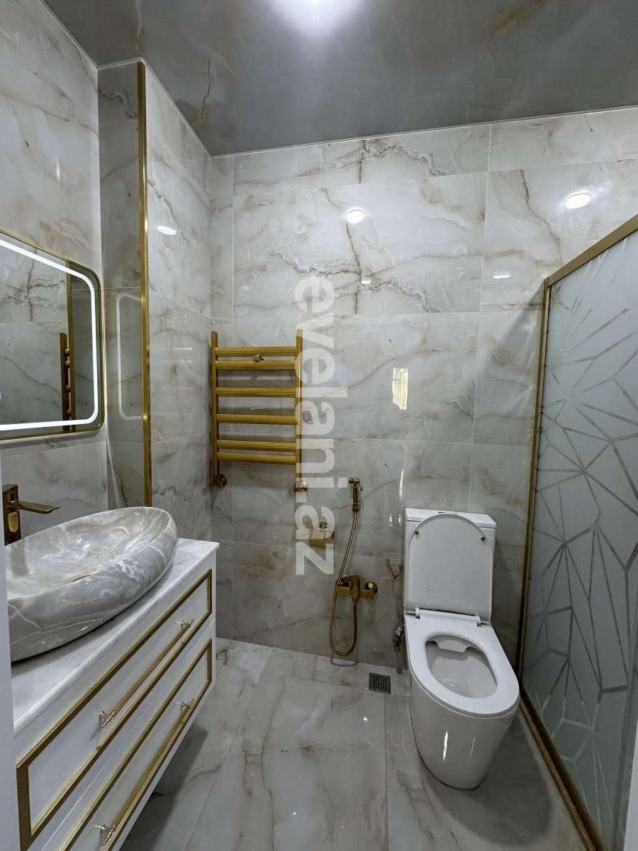 Satılır, yeni tikili, 4 otaqlı, 124 m², Bakı, Nizami r, 8-ci kilometr q, Qara Qarayev m.