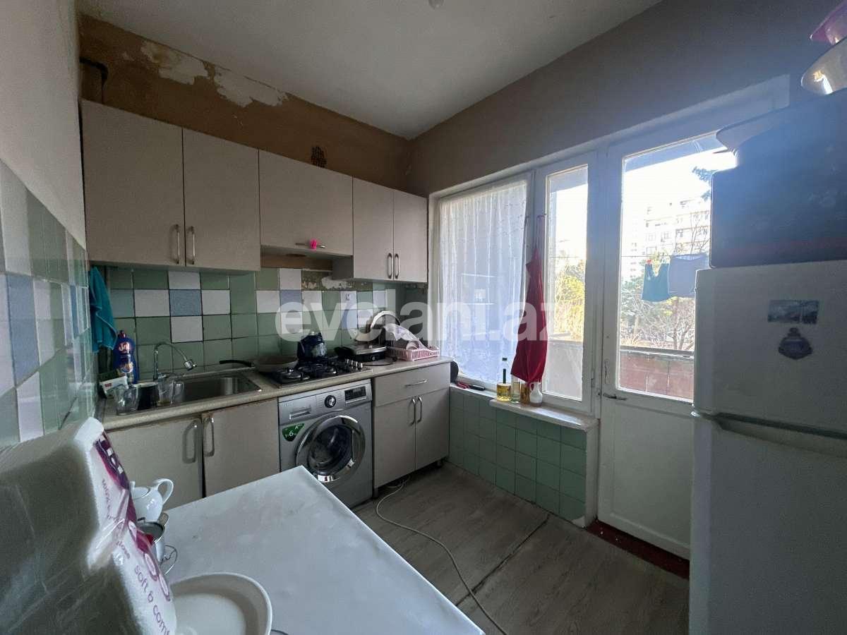 Satılır, köhnə tikili, 3 otaqlı, 85 m², Bakı, Xətai r, Əhmədli q, Əhmədli m.