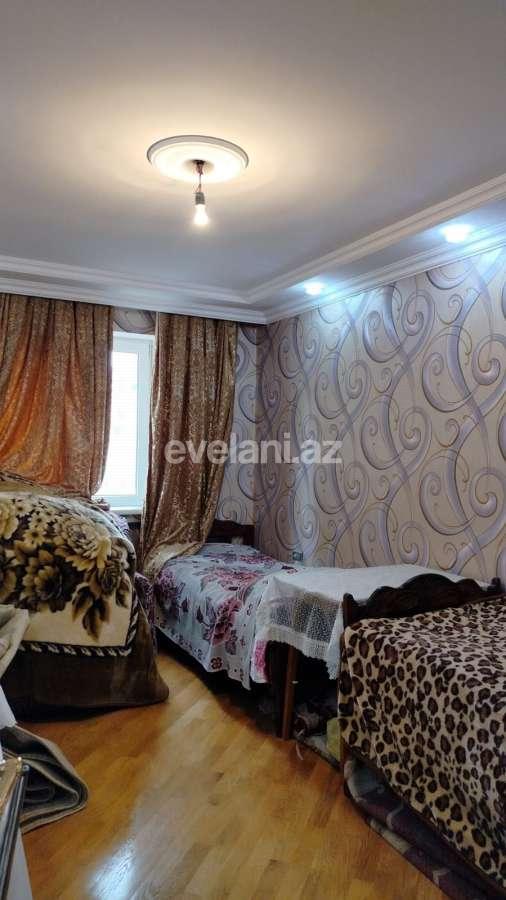 Sale, old building, 3 room, 75 m², Baku, Khatai r, Ahmedli d, Ahmedli m.