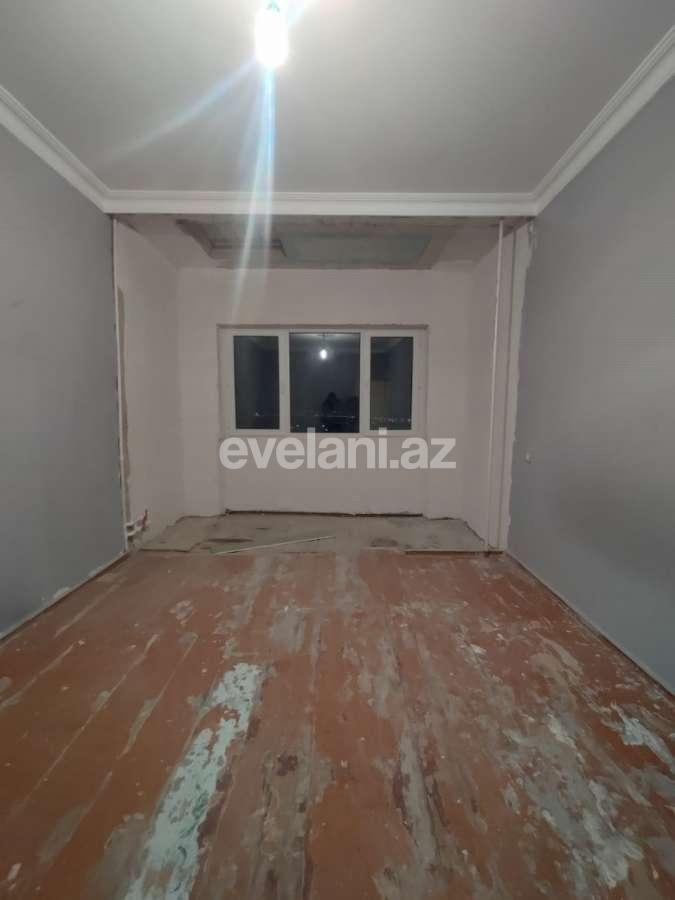 Sale, old building, 3 room, 80 m², Baku, Khatai r, Ahmedli d, Hazi Aslanov m.