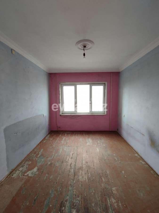 Sale, old building, 3 room, 80 m², Baku, Khatai r, Ahmedli d, Hazi Aslanov m.