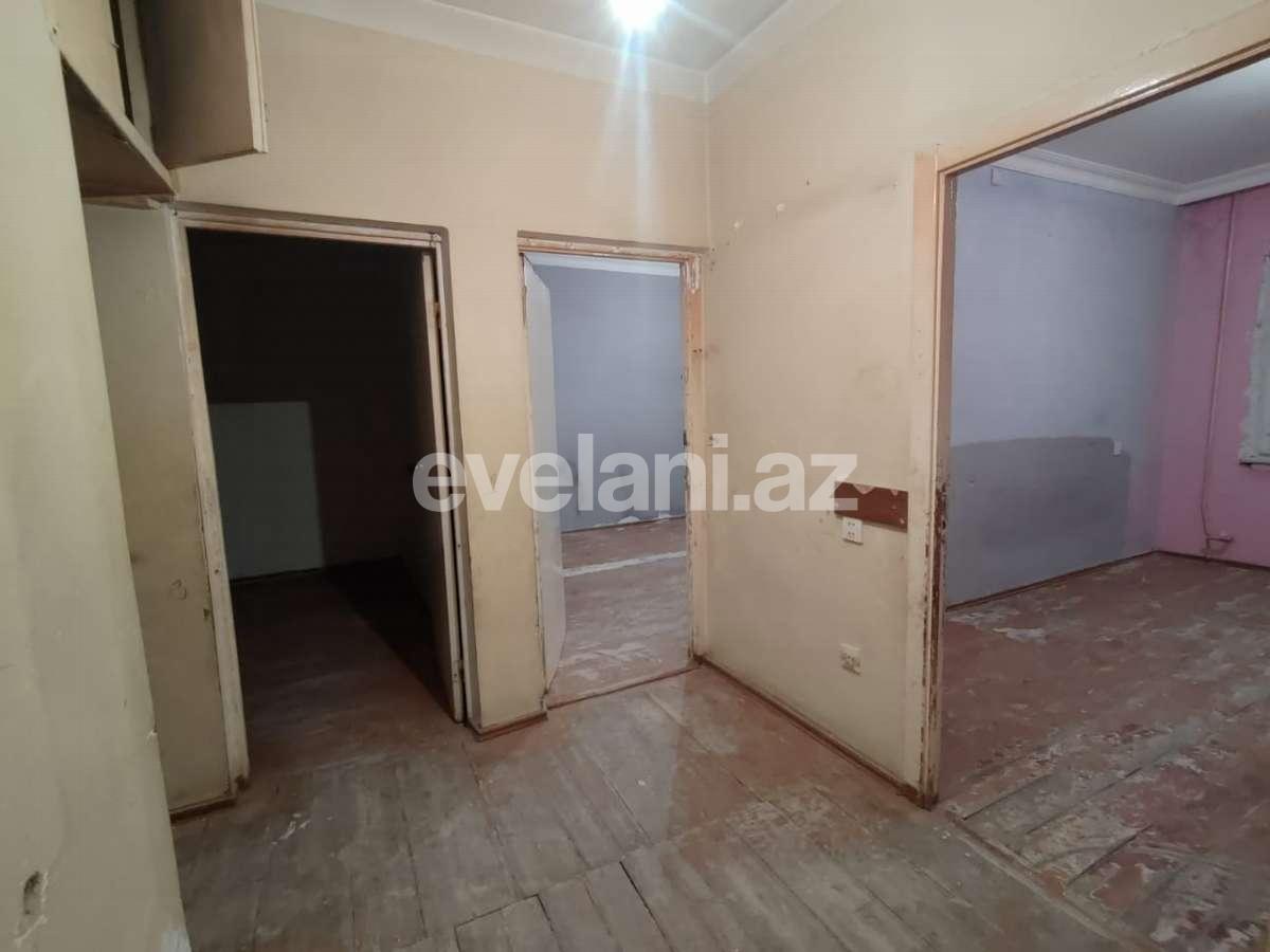 Sale, old building, 3 room, 80 m², Baku, Khatai r, Ahmedli d, Hazi Aslanov m.