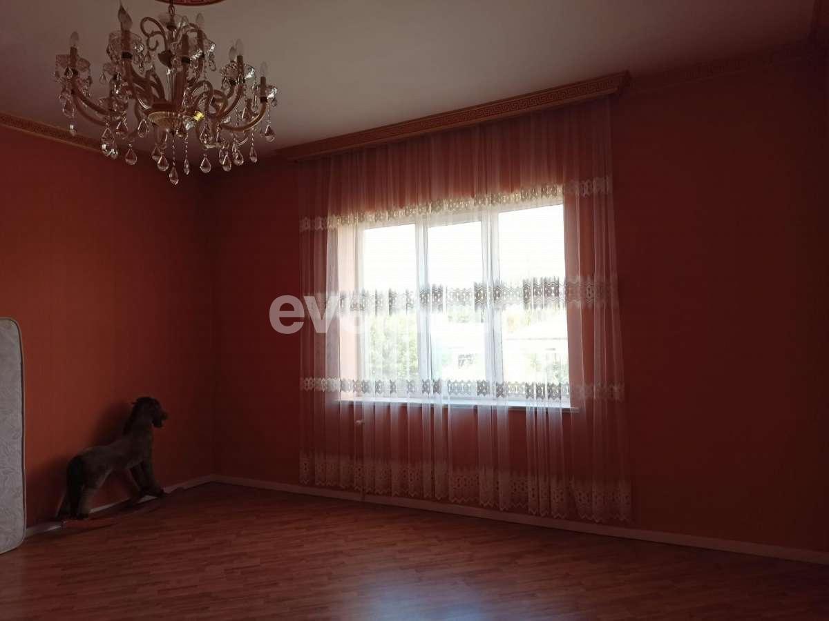 Satılır, həyət evi / bağ, 7 otaqlı, 300 m², Bakı, Binəqədi r, M. Rəsulzadə q, Azadlıq prospekti m.