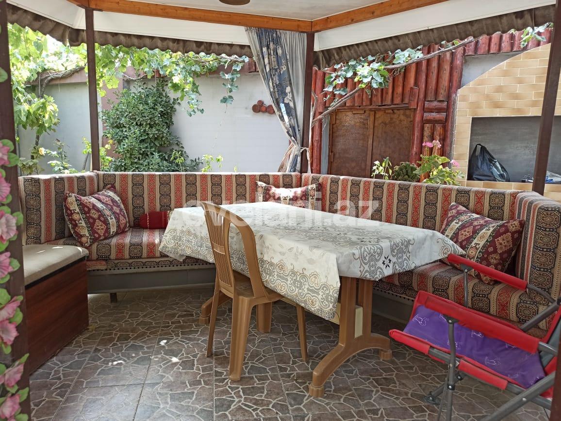 Satılır, həyət evi / bağ, 7 otaqlı, 300 m², Bakı, Binəqədi r, M. Rəsulzadə q, Azadlıq prospekti m.