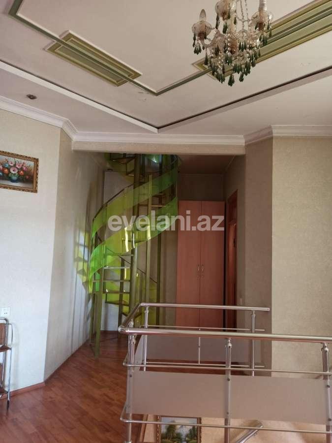Satılır, həyət evi / bağ, 7 otaqlı, 300 m², Bakı, Binəqədi r, M. Rəsulzadə q, Azadlıq prospekti m.