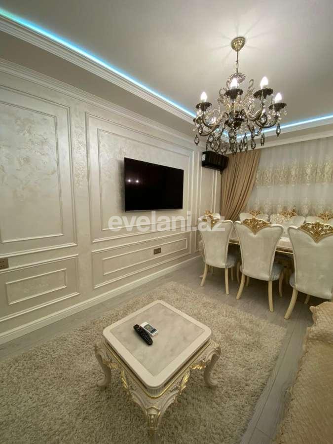 Satılır, köhnə tikili, 4 otaqlı, 106 m², Bakı, Nizami r, Xalqlar Dostluğu m.