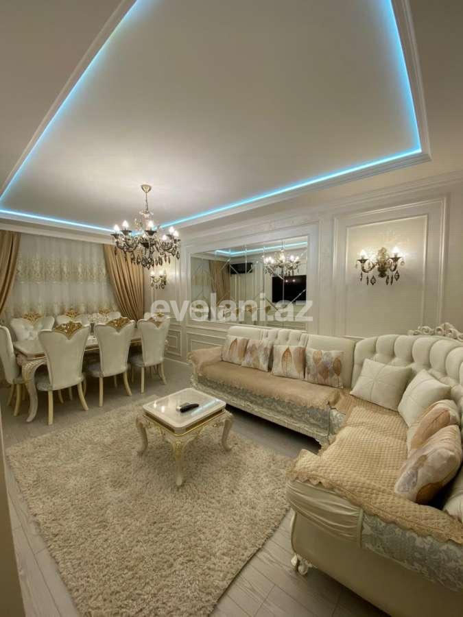 Satılır, köhnə tikili, 4 otaqlı, 106 m², Bakı, Nizami r, Xalqlar Dostluğu m.