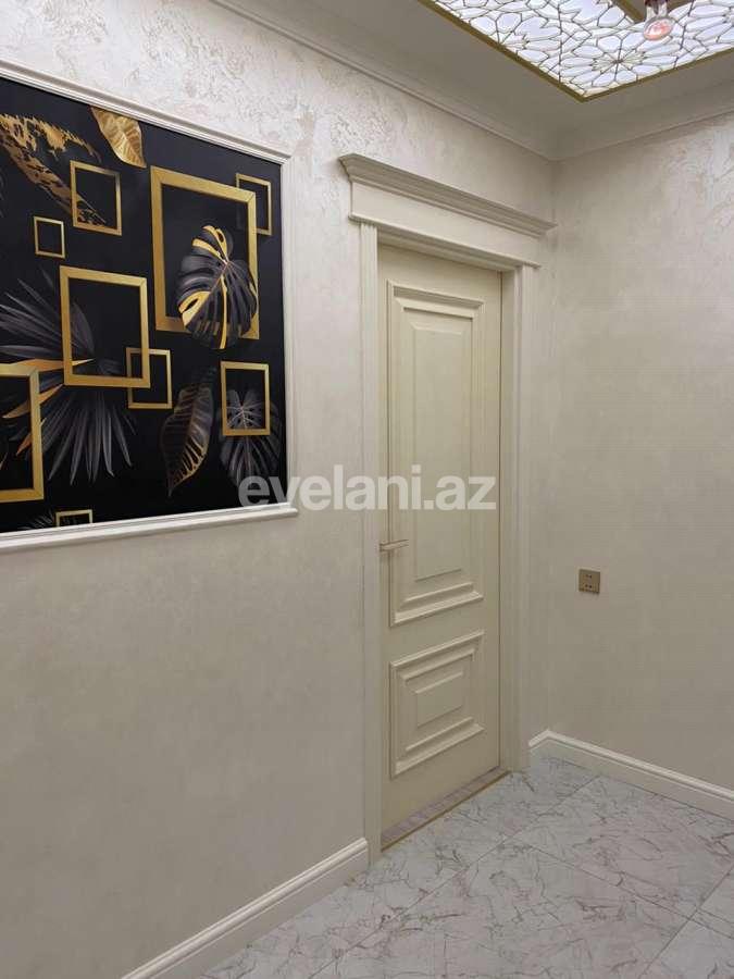 Satılır, köhnə tikili, 4 otaqlı, 106 m², Bakı, Nizami r, Xalqlar Dostluğu m.
